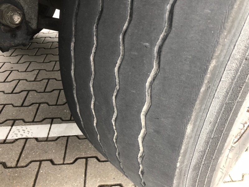 Полуприцеп-фургон Schmitz Cargobull SCB S3B / Box Trailer / Loadlift 2000 kg / APK TUV 12-26: фото 12