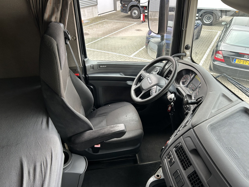 DAF XF 460 FT SSC / Retarder / 798 dkm / 2 Tanks / Stand Airco / Alcoa Wheels - Тягач: фото 3 DAF XF 460 FT SSC / Retarder / 798 dkm / 2 Tanks / Stand Airco / Alcoa Wheels - Тягач: фото 3