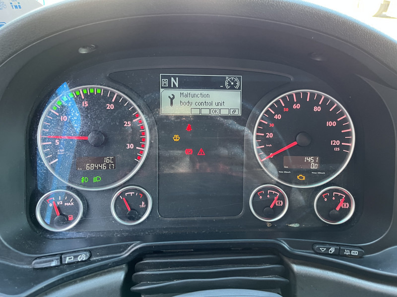 MAN TGX 18.440 XXL / 684 dkm / 2 Tanks / Stand klima / NL truck - Тягач: фото 4 MAN TGX 18.440 XXL / 684 dkm / 2 Tanks / Stand klima / NL truck - Тягач: фото 4