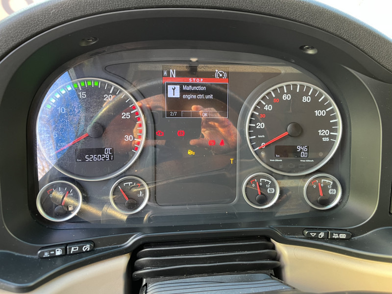 MAN TGX 18.460 XXL / Motor Defect -> Not Running / Retarder / 526 dkm / 2 Tanks - Тягач: фото 4 MAN TGX 18.460 XXL / Motor Defect -> Not Running / Retarder / 526 dkm / 2 Tanks - Тягач: фото 4
