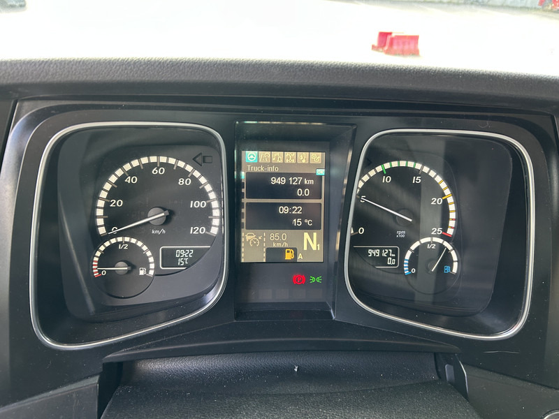 Mercedes-Benz Actros 1845 Bigspace / 949 dkm / Stand Klima / APK TUV 09-25 - Тягач: фото 4 Mercedes-Benz Actros 1845 Bigspace / 949 dkm / Stand Klima / APK TUV 09-25 - Тягач: фото 4