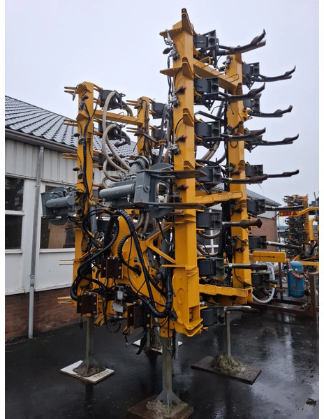 Bouwlandbemester HT8250 - Навозоразбрасыватель: фото 1 Bouwlandbemester HT8250 - Навозоразбрасыватель: фото 1