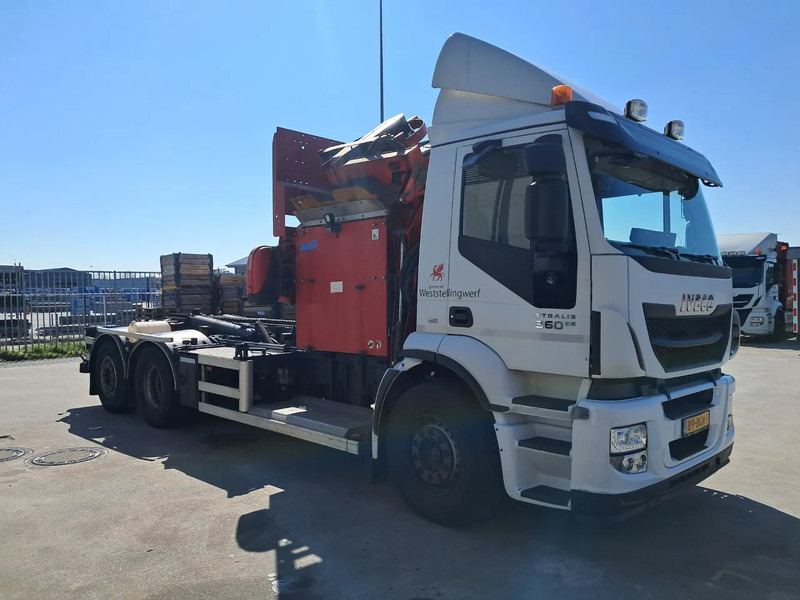 Iveco Stralis 360 E6 met Translift PLUS DUO TFS containersysteem - Мусоровоз: фото 4 Iveco Stralis 360 E6 met Translift PLUS DUO TFS containersysteem - Мусоровоз: фото 4