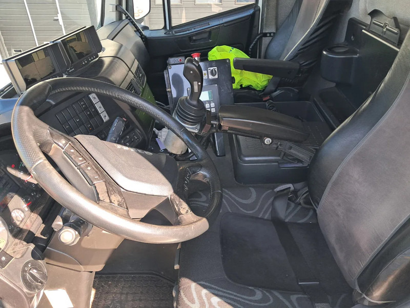 Iveco Stralis 360 E6 met Translift PLUS DUO TFS containersysteem - Мусоровоз: фото 5 Iveco Stralis 360 E6 met Translift PLUS DUO TFS containersysteem - Мусоровоз: фото 5