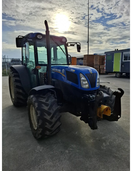 New Holland T4.95 T4.95LP - Трактор: фото 4 New Holland T4.95 T4.95LP - Трактор: фото 4