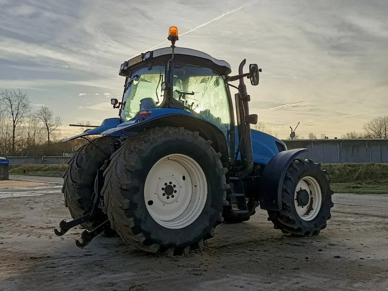 New Holland TS135A TS135A - Трактор: фото 3 New Holland TS135A TS135A - Трактор: фото 3