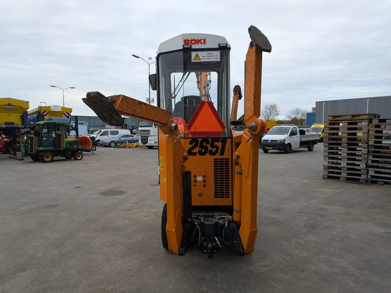 Reform BOKI 2651 - Мини-экскаватор: фото 4 Reform BOKI 2651 - Мини-экскаватор: фото 4