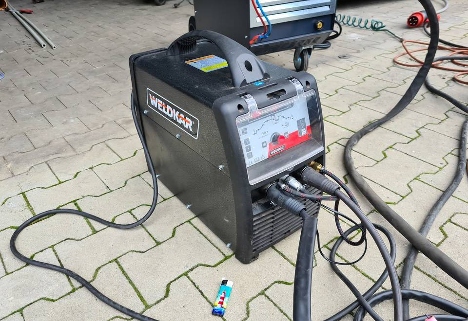 Spawarka Tig WELDKAR WK 2025 AC/DC Puls, 200A - Сварочное оборудование: фото 3 Spawarka Tig WELDKAR WK 2025 AC/DC Puls, 200A - Сварочное оборудование: фото 3