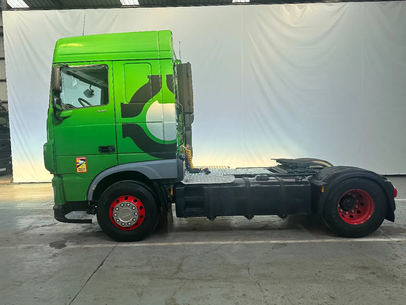 DAF XF 106.440 SPACECAB /ADR /INTARDER - Тягач: фото 2 DAF XF 106.440 SPACECAB /ADR /INTARDER - Тягач: фото 2