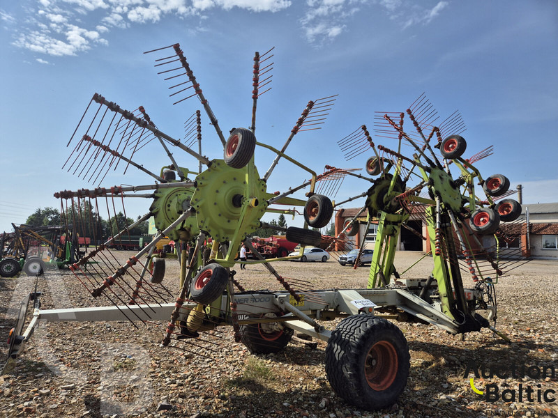 Claas Liner 3000 - Сеноворошилка: фото 3 Claas Liner 3000 - Сеноворошилка: фото 3