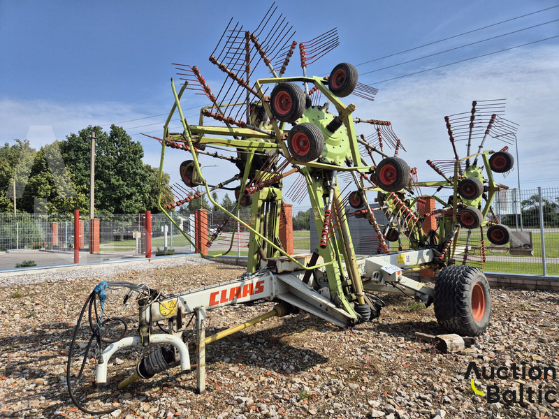 Claas Liner 3000 - Сеноворошилка: фото 1 Claas Liner 3000 - Сеноворошилка: фото 1