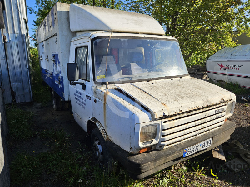 DAF V 400 - Фургон с закрытым кузовом: фото 1 DAF V 400 - Фургон с закрытым кузовом: фото 1