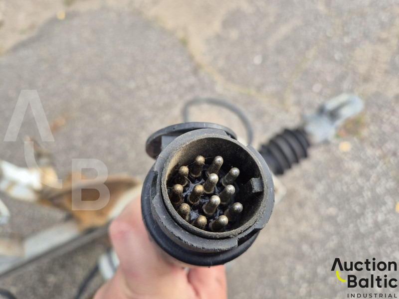 Тентованный полуприцеп Hauser: фото 8