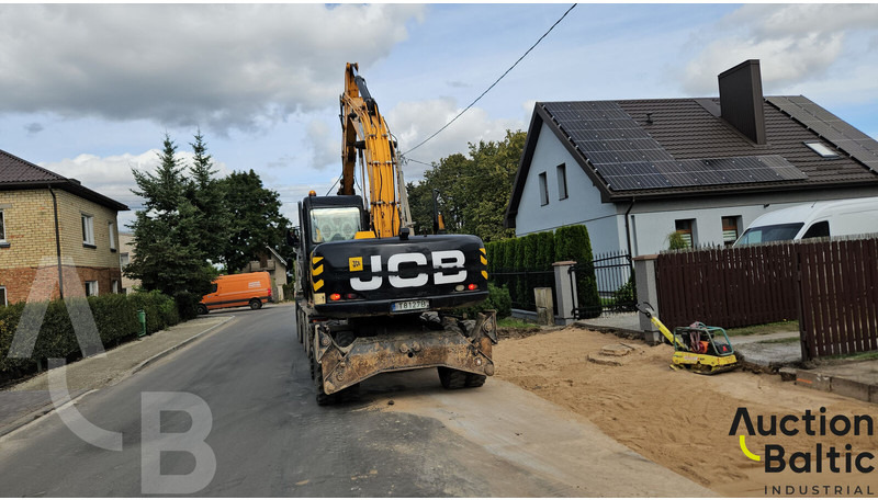 JCB JS 160 W - Колёсный экскаватор: фото 5 JCB JS 160 W - Колёсный экскаватор: фото 5