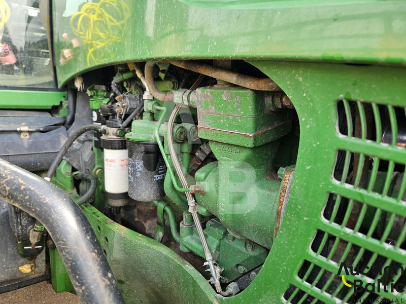 Трактор John Deere 7830: фото 10 Трактор John Deere 7830: фото 10