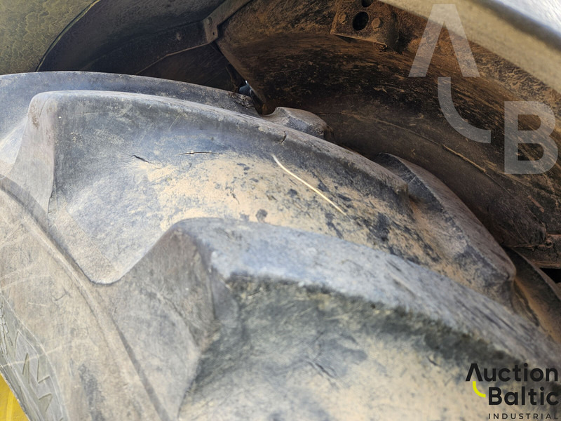 Трактор John Deere 7830: фото 18 Трактор John Deere 7830: фото 18