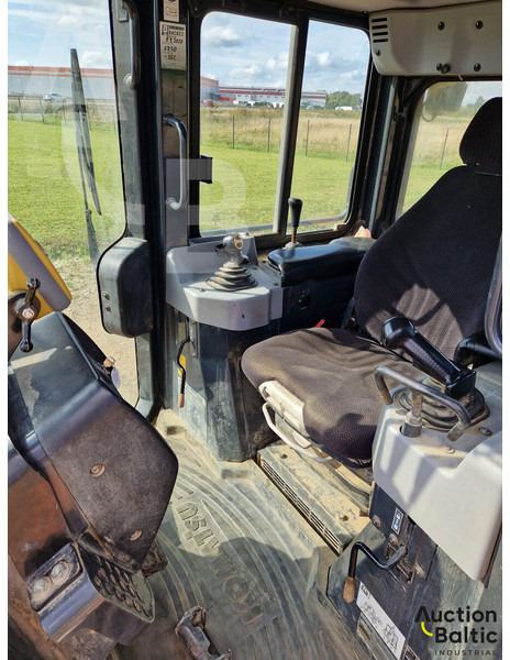 Komatsu D51PX-22 - Бульдозер: фото 5 Komatsu D51PX-22 - Бульдозер: фото 5