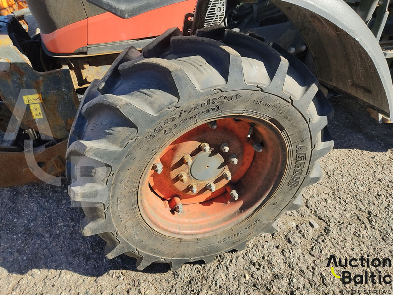 Трактор Kubota M 6060-C: фото 17