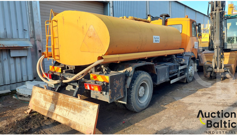 Maz 533731 - Грузовик-цистерна: фото 4 Maz 533731 - Грузовик-цистерна: фото 4