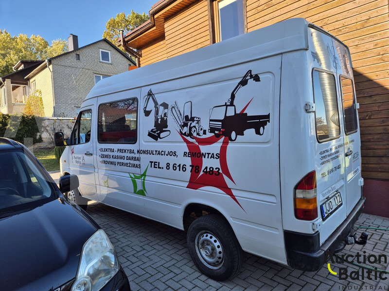 Mercedes-Benz 300-serie 312 D - Цельнометаллический фургон: фото 3 Mercedes-Benz 300-serie 312 D - Цельнометаллический фургон: фото 3