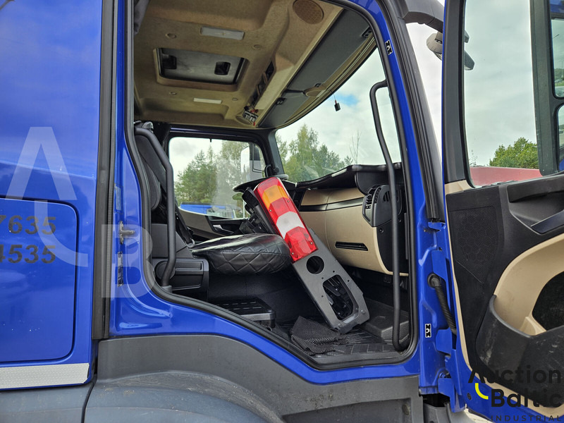 Грузовик-шасси Mercedes-Benz Actros 1843: фото 6