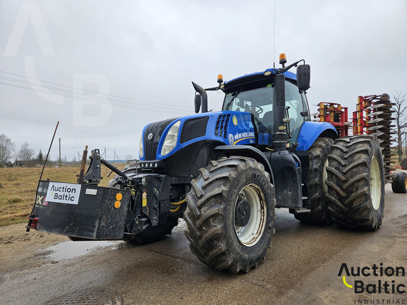 New Holland T 8.410 - Трактор: фото 1 New Holland T 8.410 - Трактор: фото 1