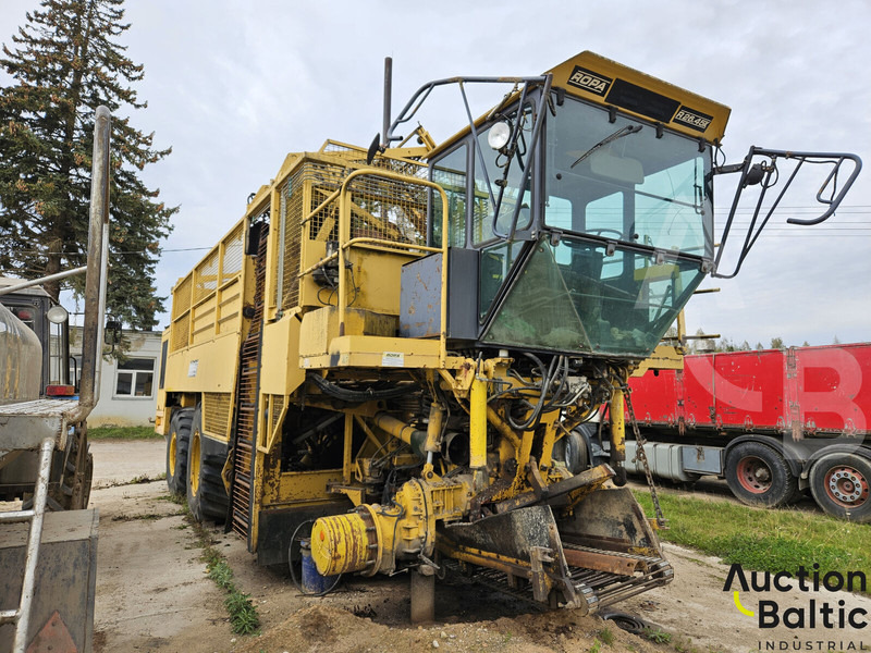 Ropa R26.45K - Зерноуборочный комбайн: фото 2 Ropa R26.45K - Зерноуборочный комбайн: фото 2