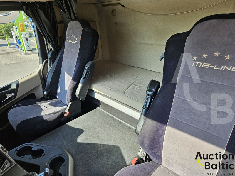 Тягач Mercedes-Benz Actros: фото 7