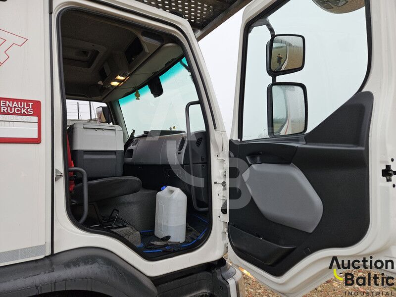 Тягач Renault Rimo Adero 1 R: фото 6 Тягач Renault Rimo Adero 1 R: фото 6