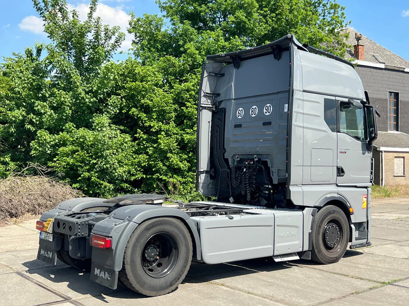 MAN TGX 18.510 INDIVIDUAL TGX510****fulll OPTIONS****384000km**** - Тягач: фото 4 MAN TGX 18.510 INDIVIDUAL TGX510****fulll OPTIONS****384000km**** - Тягач: фото 4