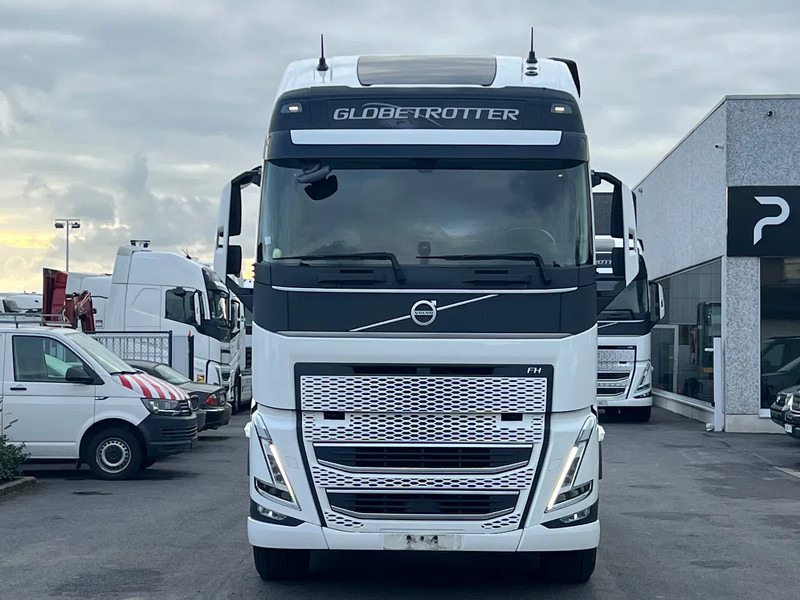 Volvo FH 500 XL 500 TURBO COMPOUND*Ch nr PB 2023* - Тягач: фото 2 Volvo FH 500 XL 500 TURBO COMPOUND*Ch nr PB 2023* - Тягач: фото 2