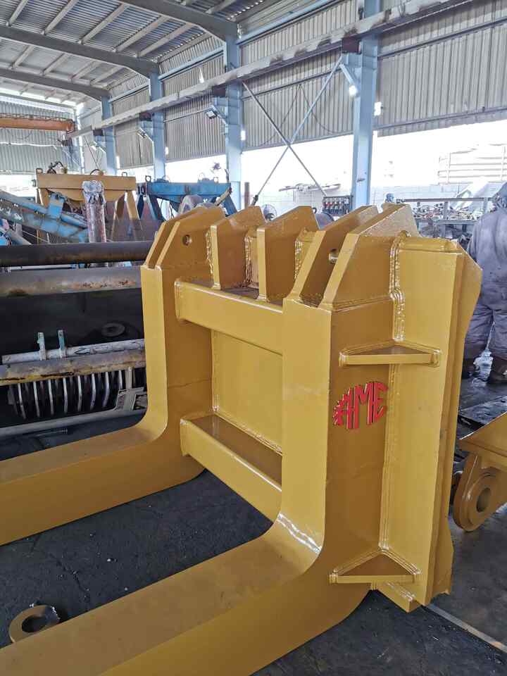 Marble Block Fork  - Вилы для Колёсных погрузчиков: фото 5 Marble Block Fork  - Вилы для Колёсных погрузчиков: фото 5