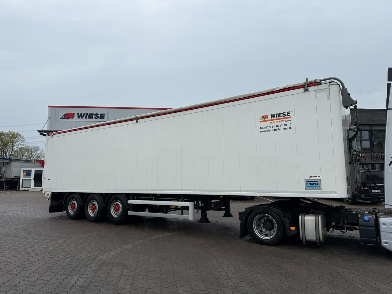 Knapen K100 Schubboden 71 m³ Powersheet Lenkachse Agrar - Полуприцеп с подвижным полом: фото 1 Knapen K100 Schubboden 71 m³ Powersheet Lenkachse Agrar - Полуприцеп с подвижным полом: фото 1