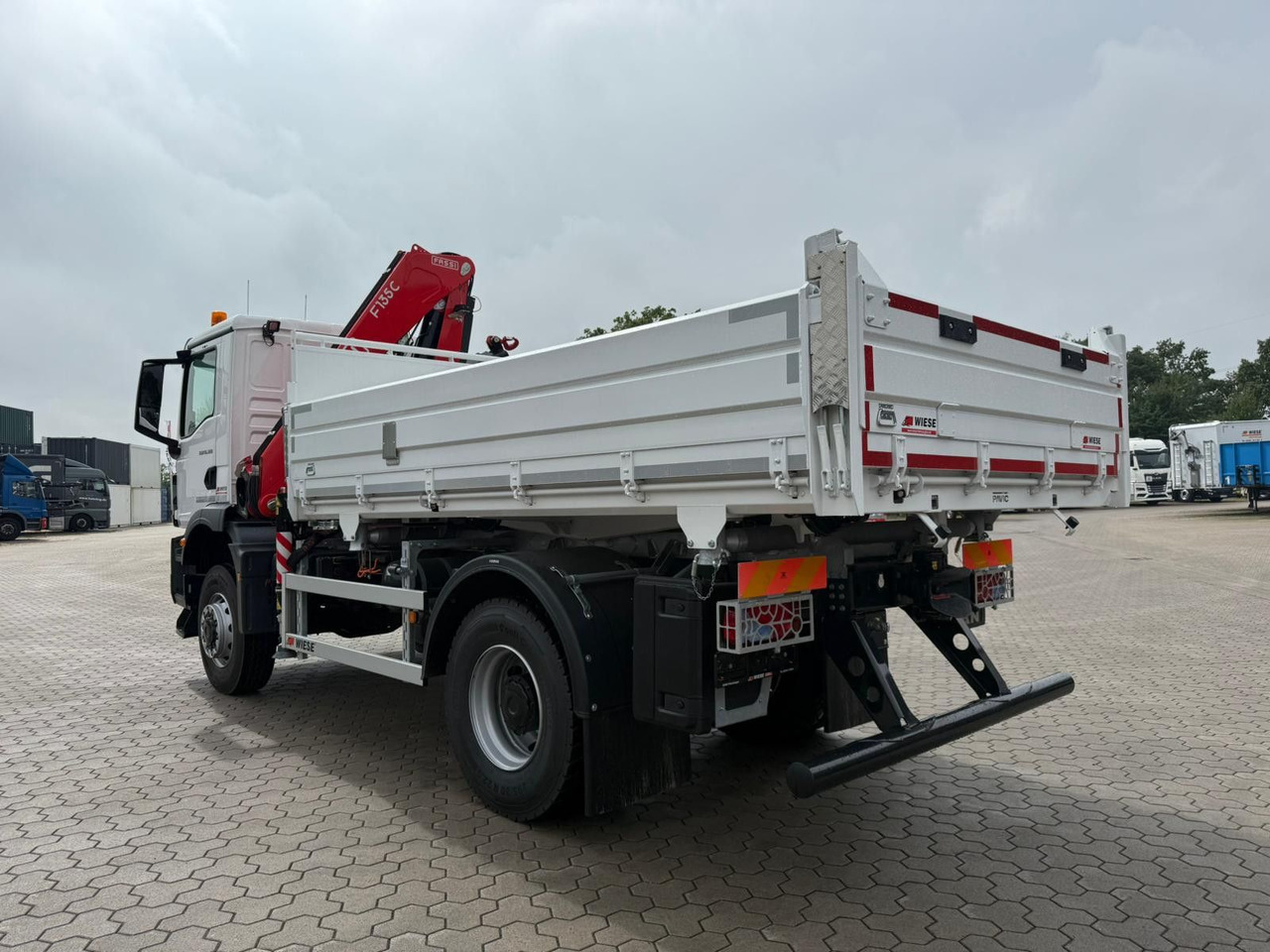 MAN 18.320 4x4 mit Fassi Ladekran Sofort Verfügbar - Автоманипулятор: фото 3 MAN 18.320 4x4 mit Fassi Ladekran Sofort Verfügbar - Автоманипулятор: фото 3