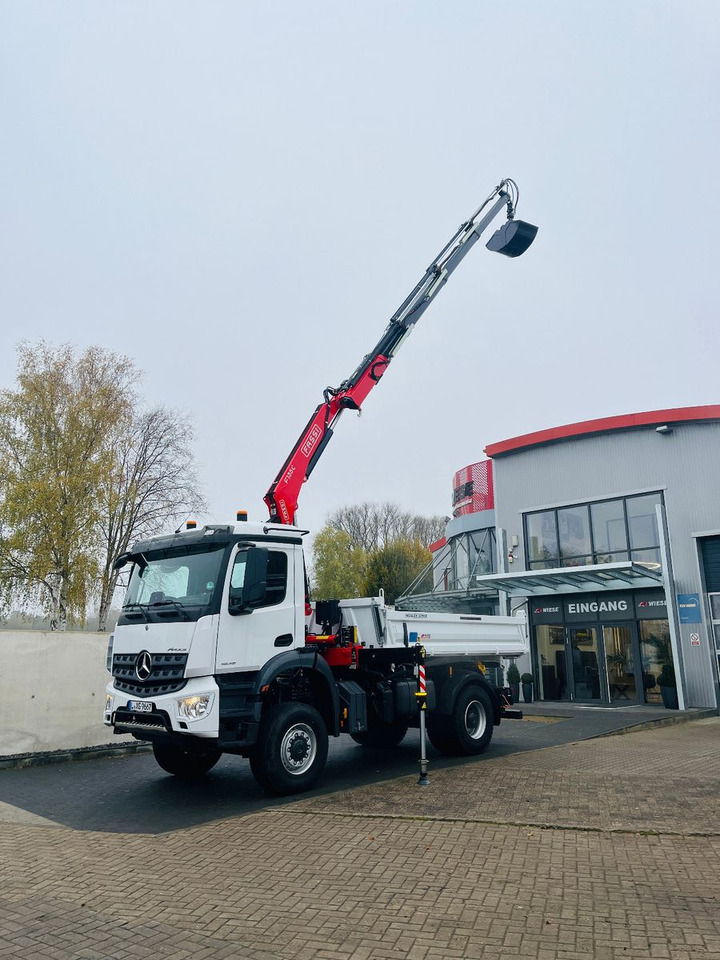 Mercedes-Benz Arocs 1835 4x4 Meiller Fassi F135 Kran Kipper - Самосвал, Автоманипулятор: фото 4 Mercedes-Benz Arocs 1835 4x4 Meiller Fassi F135 Kran Kipper - Самосвал, Автоманипулятор: фото 4
