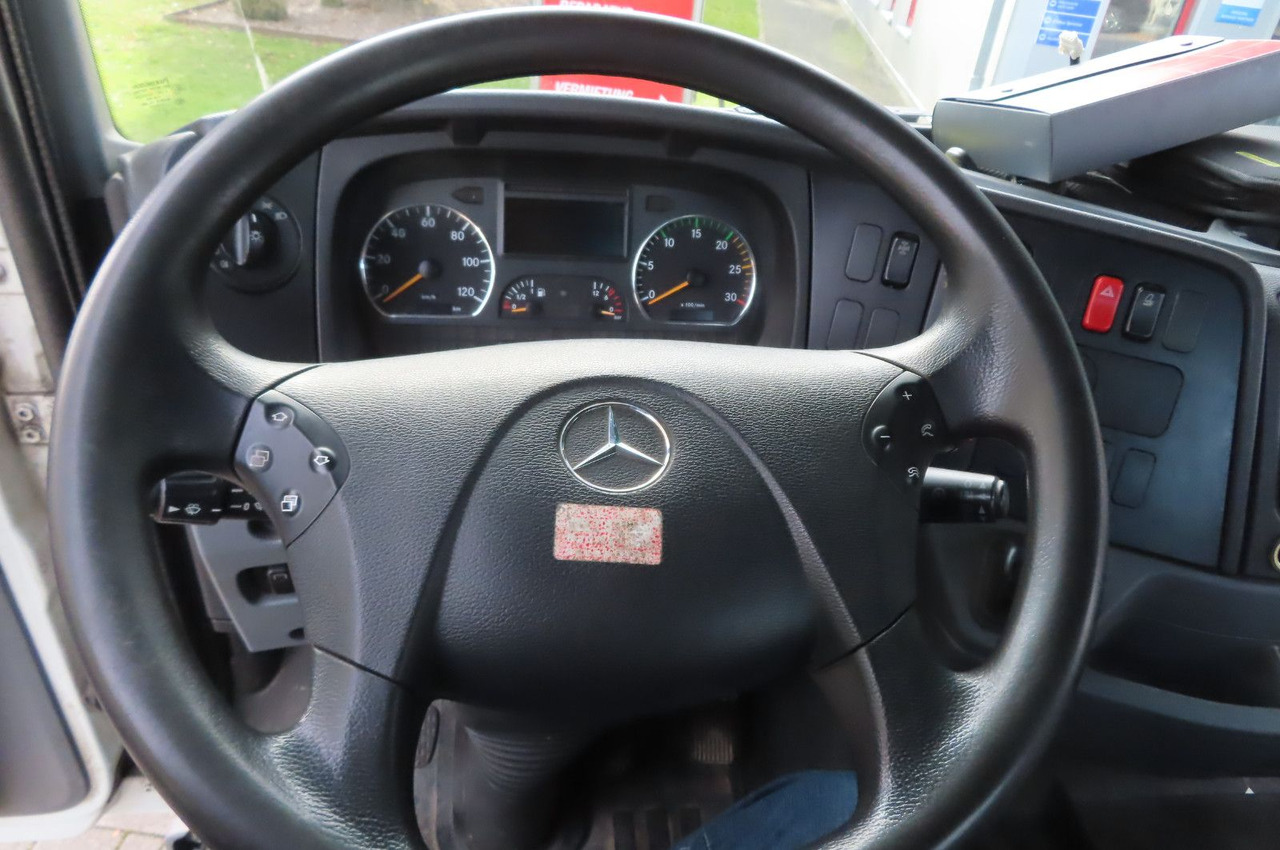 Mercedes-Benz Axor  1833 L - Glastransporter Kran Palfinger в лизинг Mercedes-Benz Axor  1833 L - Glastransporter Kran Palfinger: фото 11