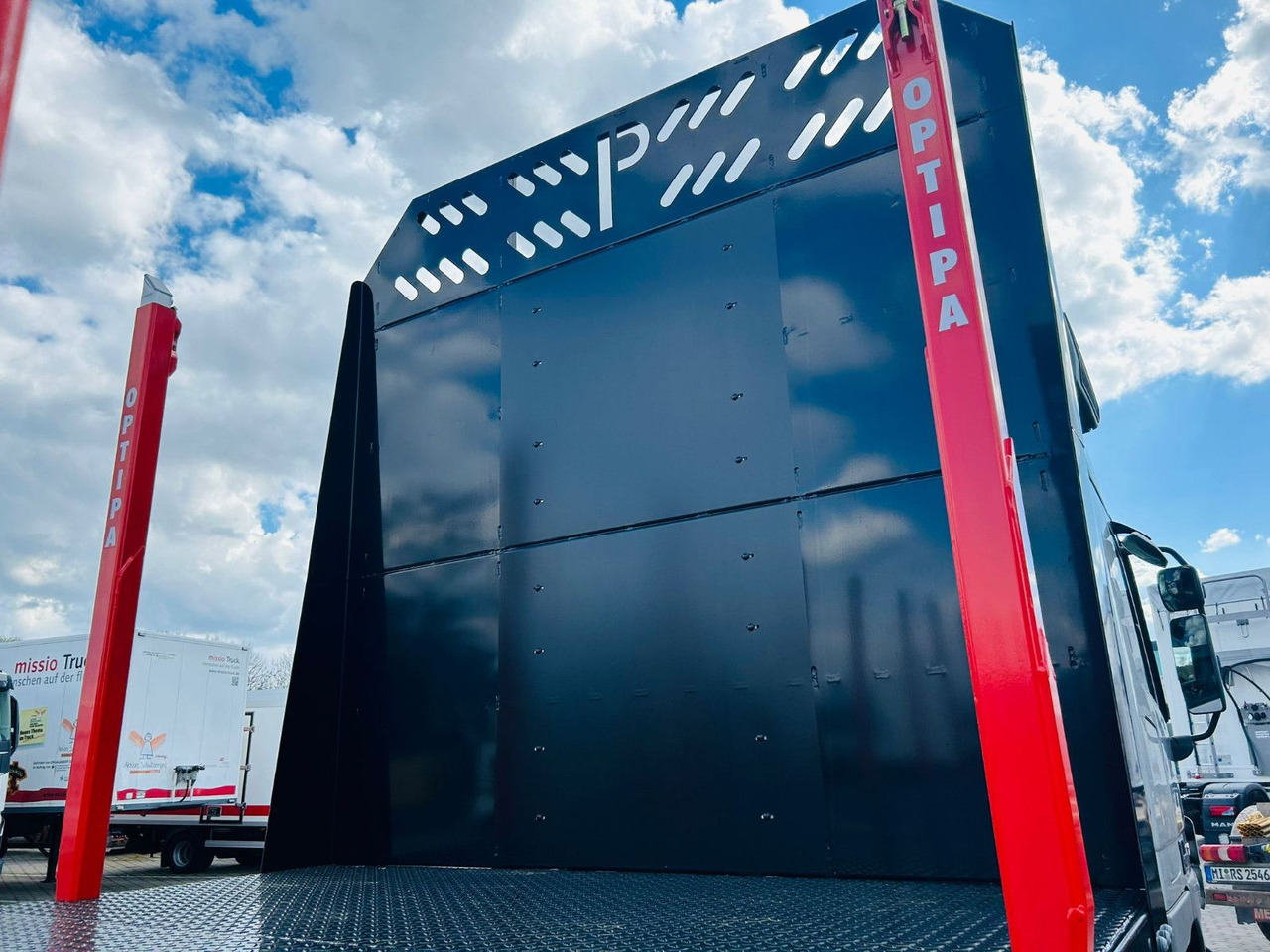 Полуприцеп лесовоз PAVIC 3-Achs Plattform-Auflieger/Leergew. ca. 7,1t: фото 9