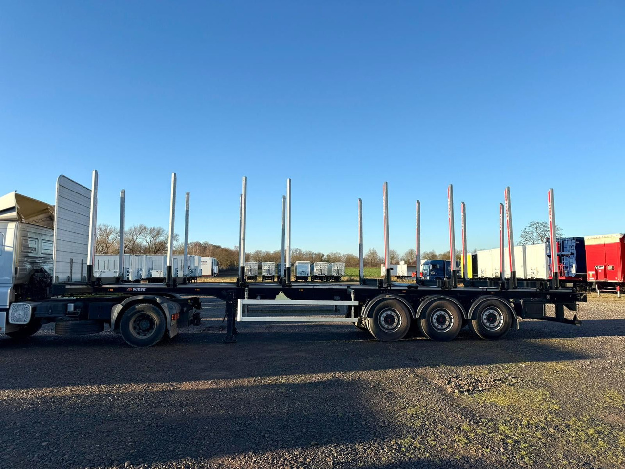 PAVIC Holzauflieger mit Schemel und Rungen - Полуприцеп лесовоз: фото 5 PAVIC Holzauflieger mit Schemel und Rungen - Полуприцеп лесовоз: фото 5