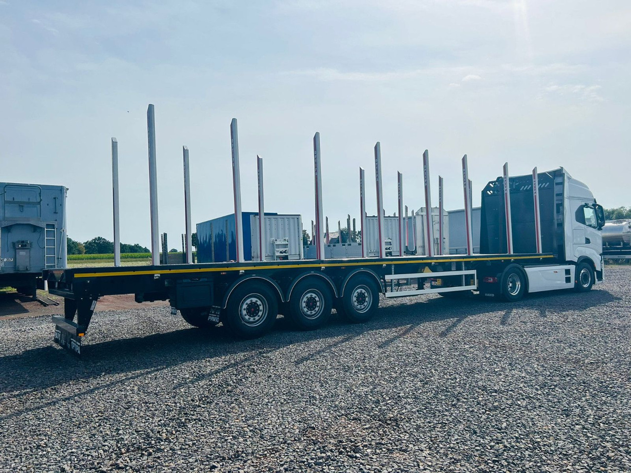 PAVIC PRSH27 Plateau Rungen Schnellwechselsystem - Полуприцеп лесовоз: фото 4 PAVIC PRSH27 Plateau Rungen Schnellwechselsystem - Полуприцеп лесовоз: фото 4