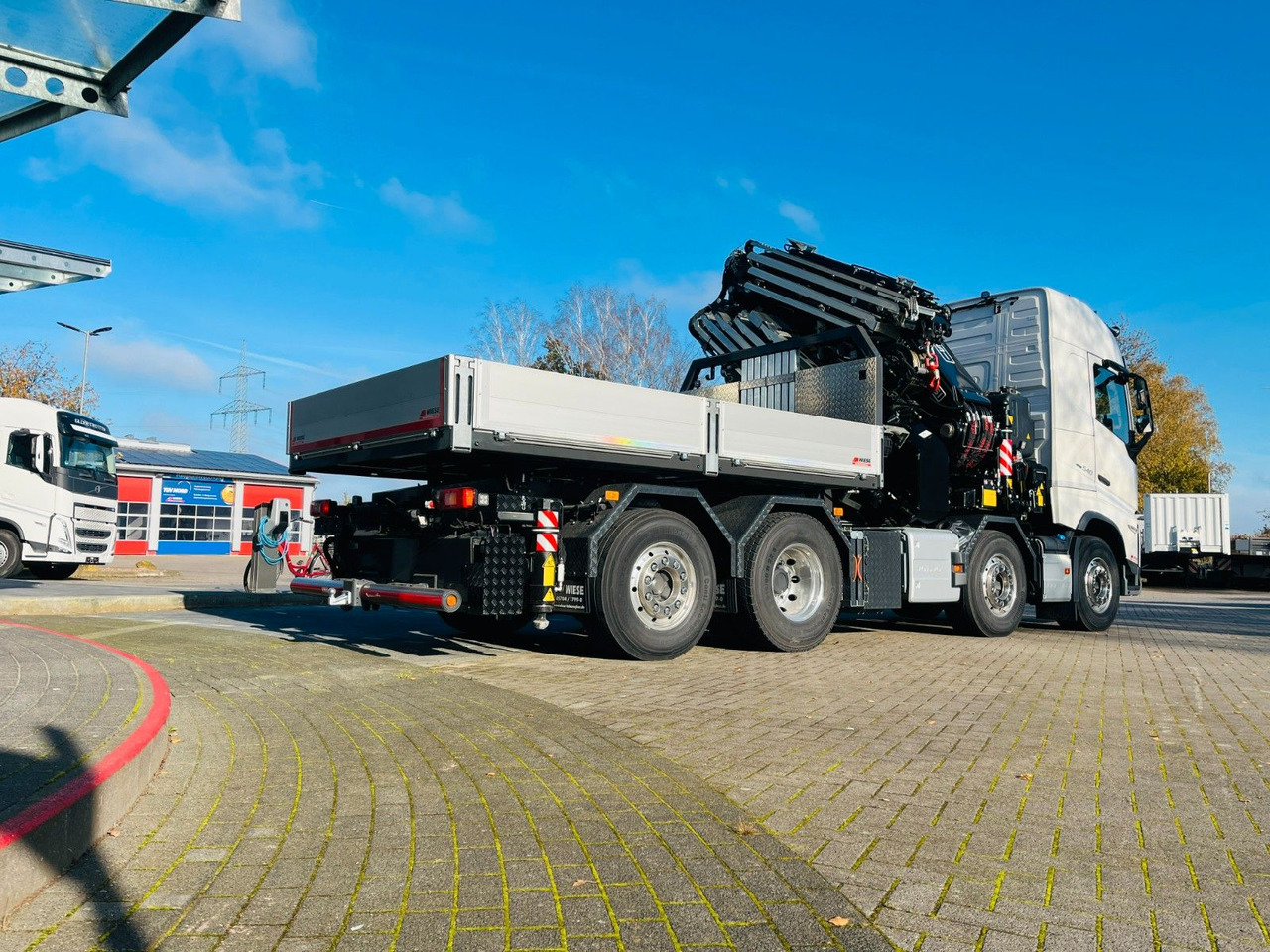 Volvo FH 540 SZM mit F1450 HXP Fly Jib + Winde - Грузовик бортовой/ Платформа, Автоманипулятор: фото 2 Volvo FH 540 SZM mit F1450 HXP Fly Jib + Winde - Грузовик бортовой/ Платформа, Автоманипулятор: фото 2