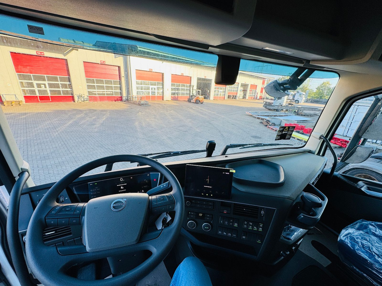 Грузовик бортовой/ Платформа, Автоманипулятор Volvo FH500 6x2 mit Fassi F545 2.27 JIB Winde sofort: фото 14