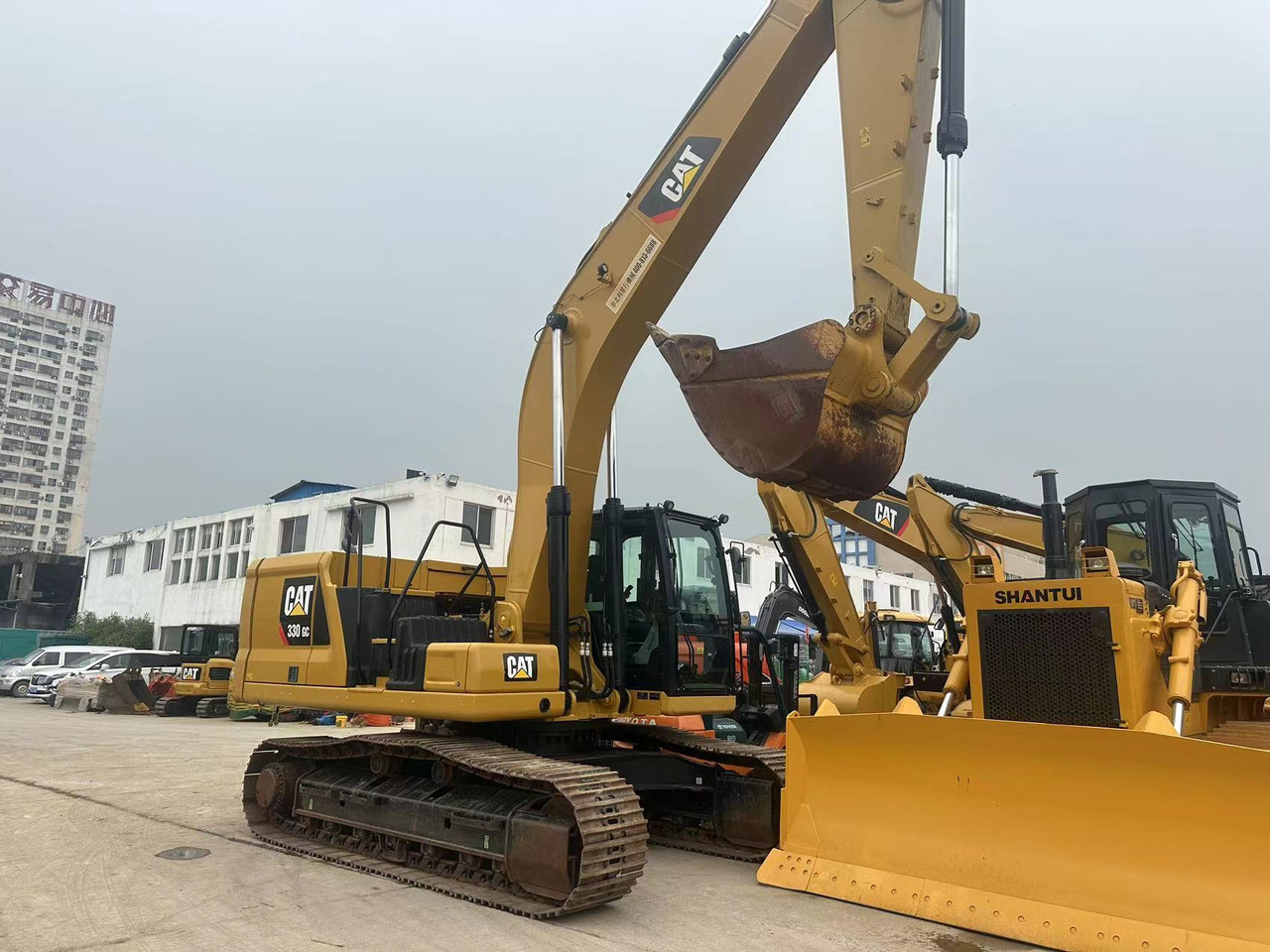 CATERPILLAR 330GC - Гусеничный экскаватор: фото 3 CATERPILLAR 330GC - Гусеничный экскаватор: фото 3