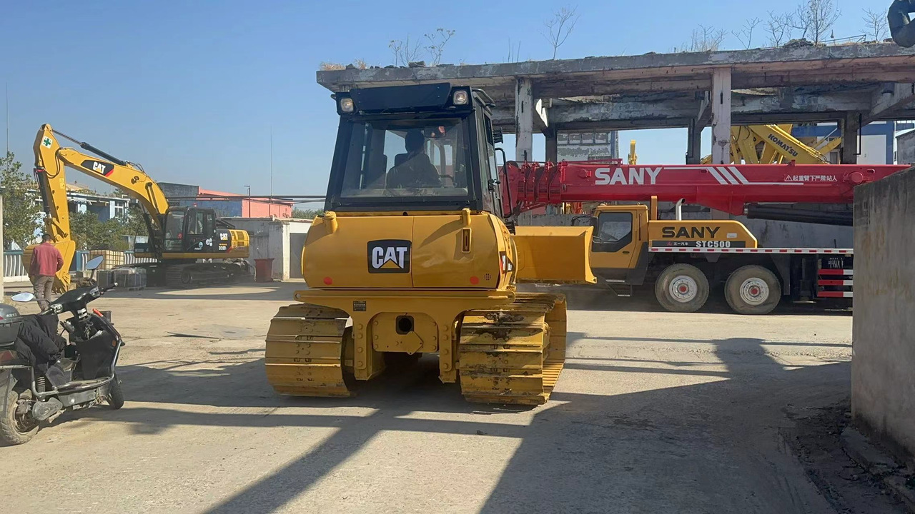 CATERPILLAR D5K - Бульдозер: фото 4 CATERPILLAR D5K - Бульдозер: фото 4