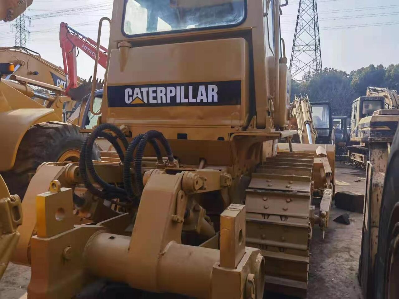 CATERPILLAR D6D - Бульдозер: фото 4 CATERPILLAR D6D - Бульдозер: фото 4