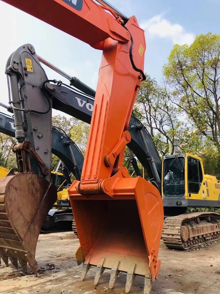 DOOSAN DH420LC-7 - Гусеничный экскаватор: фото 2 DOOSAN DH420LC-7 - Гусеничный экскаватор: фото 2