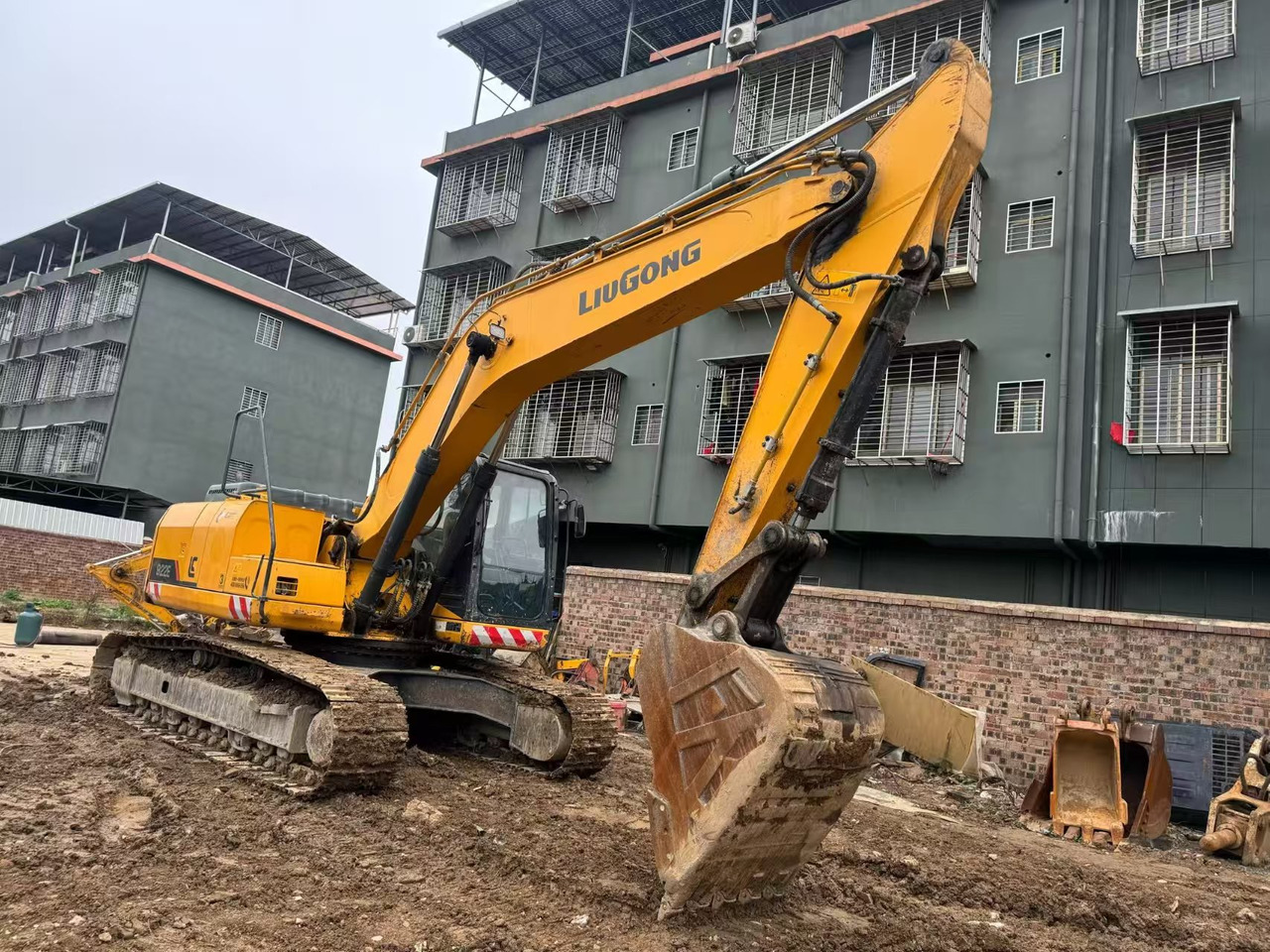 LIUGONG CLG922E - Гусеничный экскаватор: фото 5 LIUGONG CLG922E - Гусеничный экскаватор: фото 5