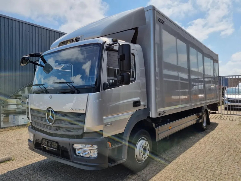 Mercedes-Benz Atego 1218 Koffer/ Ladebordwand/ Airco/ Grau Metallic - Грузовик с закрытым кузовом: фото 5 Mercedes-Benz Atego 1218 Koffer/ Ladebordwand/ Airco/ Grau Metallic - Грузовик с закрытым кузовом: фото 5