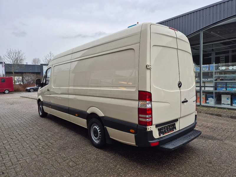 Mercedes-Benz Sprinter 316 CDI L3H2 E6/ Koelwagen Carrier 400 MT -30/+30 Standby 380V - Фургон-рефрижератор: фото 5 Mercedes-Benz Sprinter 316 CDI L3H2 E6/ Koelwagen Carrier 400 MT -30/+30 Standby 380V - Фургон-рефрижератор: фото 5
