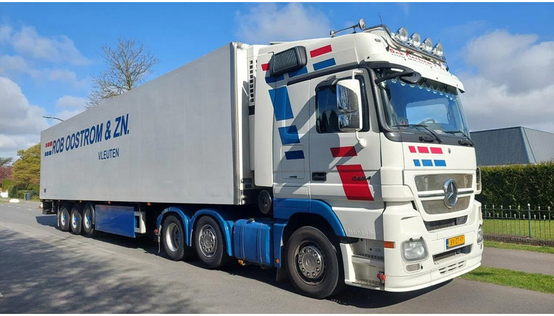 Mercedes-Benz Actros 2544 6x2 - Тягач: фото 1 Mercedes-Benz Actros 2544 6x2 - Тягач: фото 1
