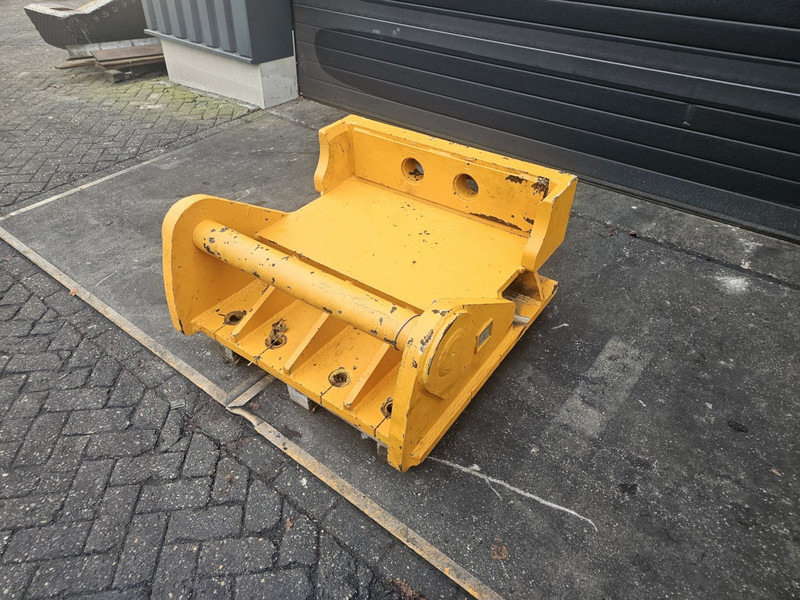 Lehnhof ms40 liebherr r974 adaptor plate lehnhof sw40 ms40 - Сцепное устройство для Строительной техники: фото 1 Lehnhof ms40 liebherr r974 adaptor plate lehnhof sw40 ms40 - Сцепное устройство для Строительной техники: фото 1